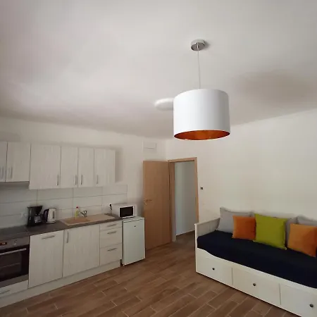 Relax Semesterbostad *